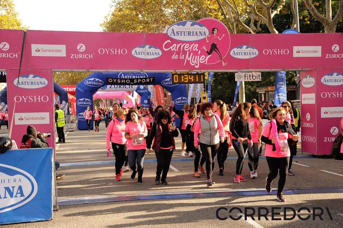 Llegada de la Carrera de la Mujer de Barcelona (ARCO DERECHO 73)
