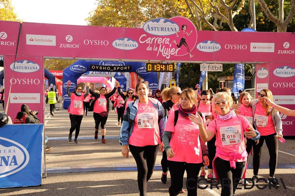 Llegada de la Carrera de la Mujer de Barcelona (ARCO DERECHO 73)