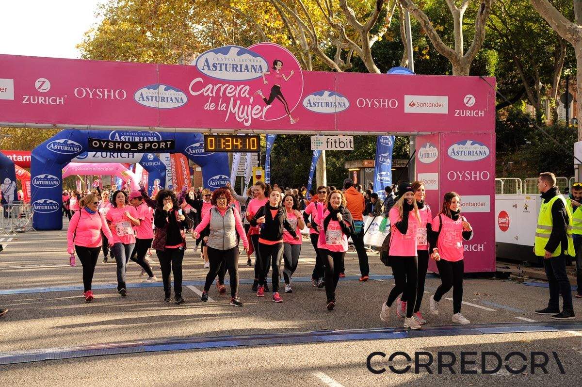 Llegada de la Carrera de la Mujer de Barcelona (ARCO DERECHO 73)