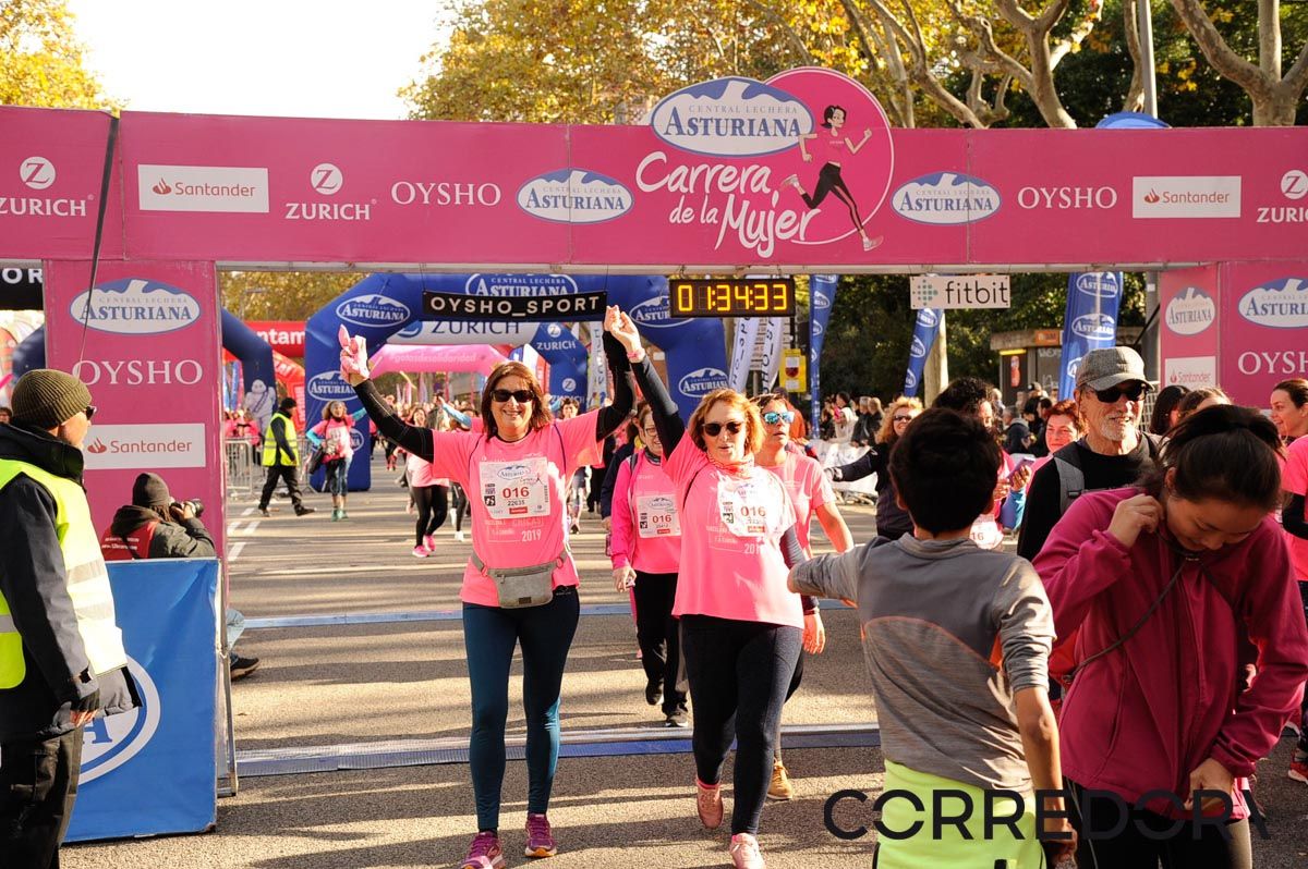 Llegada de la Carrera de la Mujer de Barcelona (ARCO DERECHO 74)