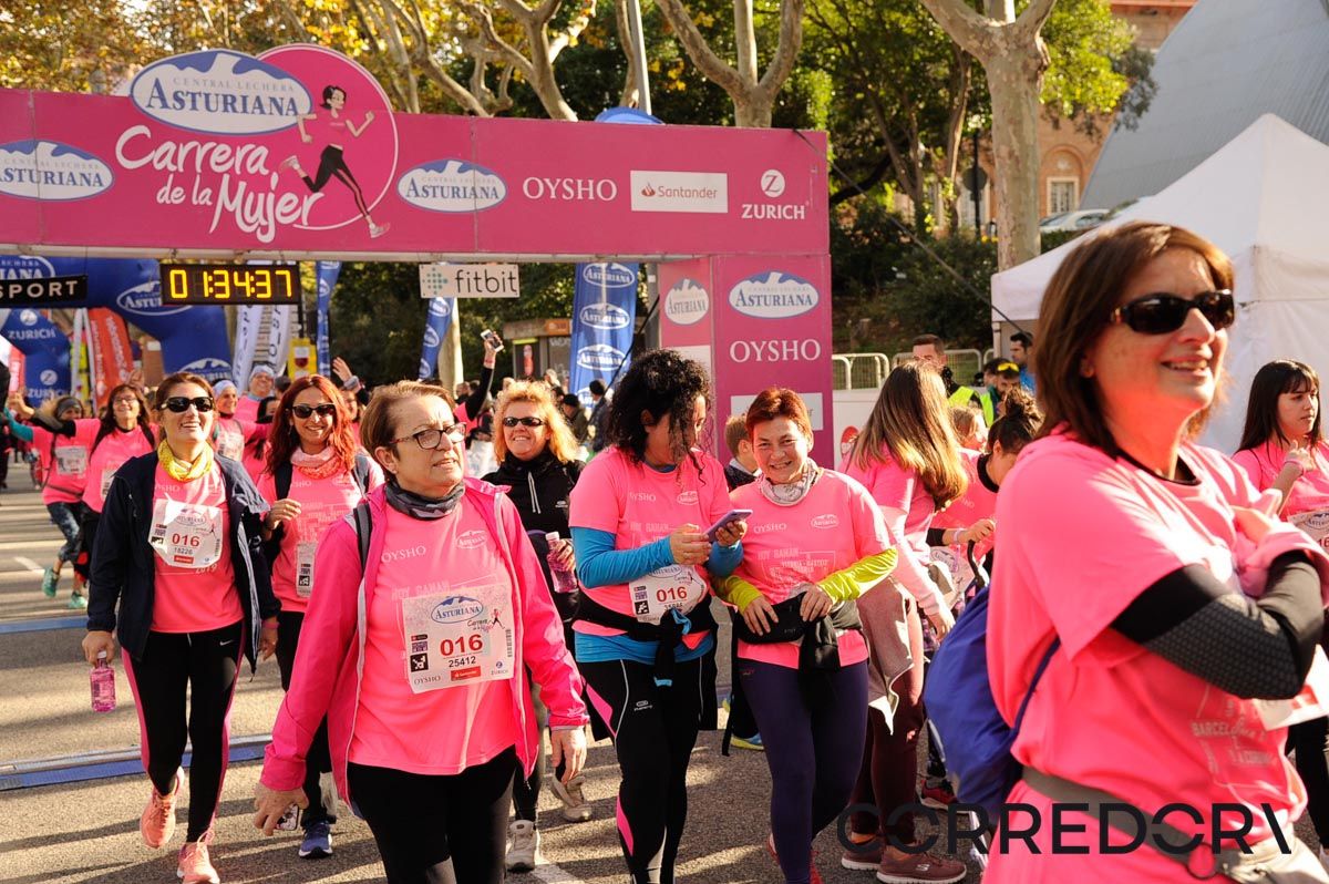 Llegada de la Carrera de la Mujer de Barcelona (ARCO DERECHO 74)