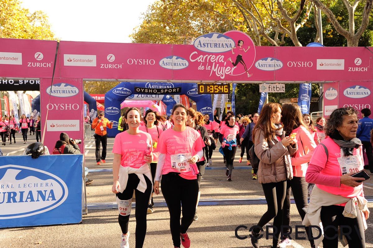 Llegada de la Carrera de la Mujer de Barcelona (ARCO DERECHO 76)