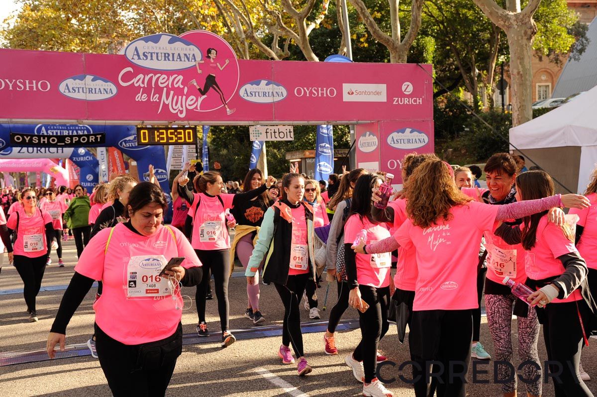 Llegada de la Carrera de la Mujer de Barcelona (ARCO DERECHO 76)