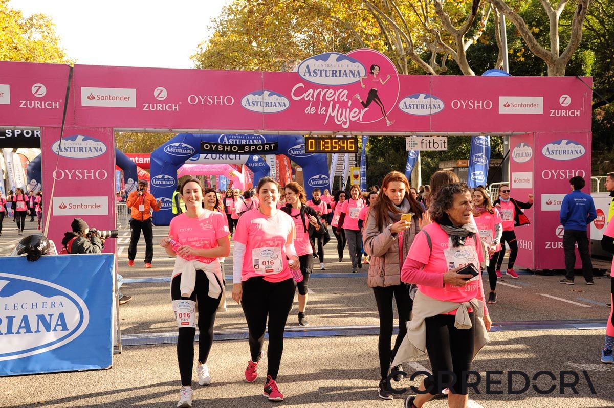 Llegada de la Carrera de la Mujer de Barcelona (ARCO DERECHO 76)