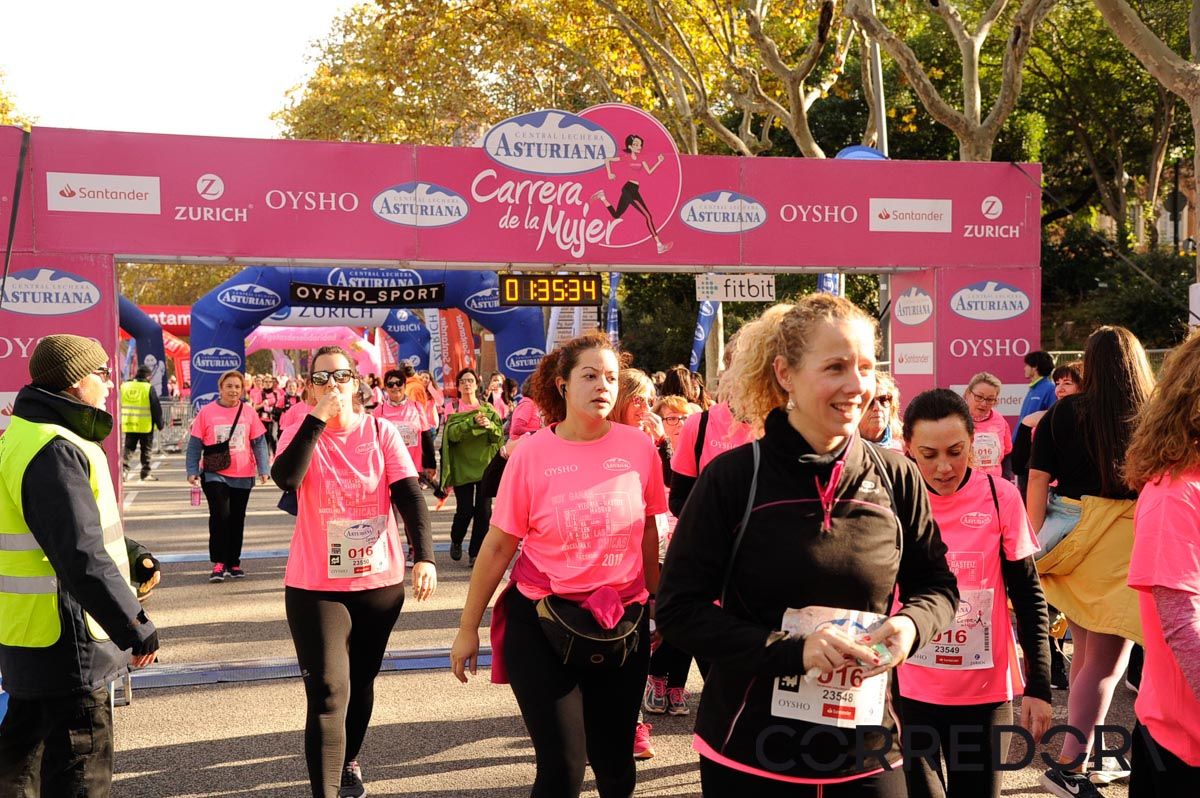 Llegada de la Carrera de la Mujer de Barcelona (ARCO DERECHO 76)