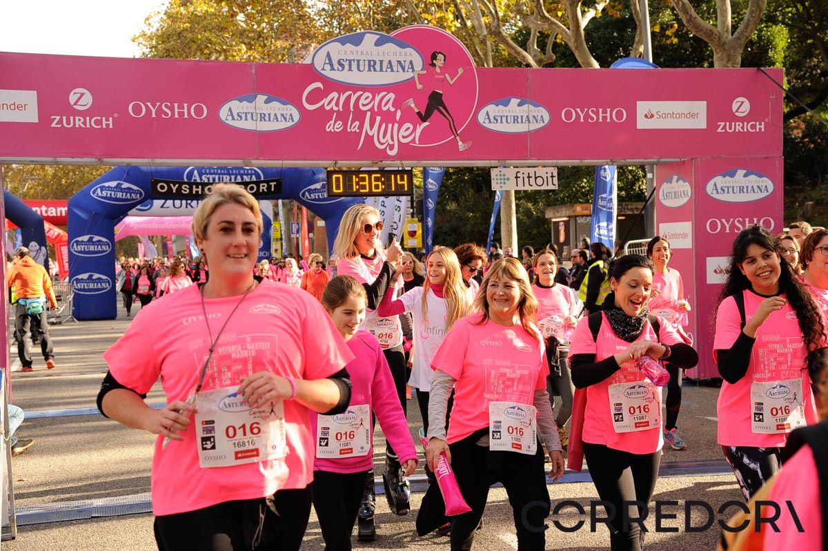 Llegada de la Carrera de la Mujer de Barcelona (ARCO DERECHO 77)