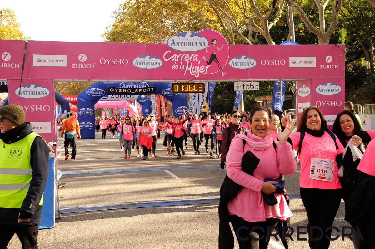 Llegada de la Carrera de la Mujer de Barcelona (ARCO DERECHO 77)