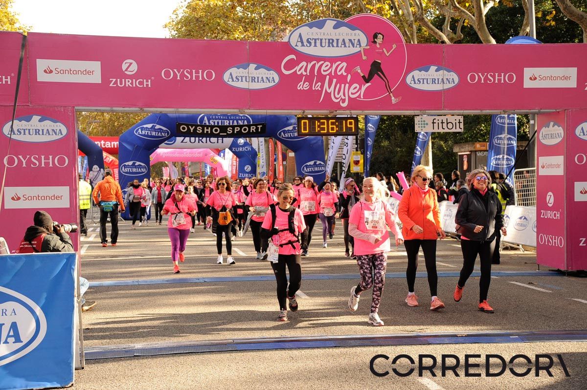 Llegada de la Carrera de la Mujer de Barcelona (ARCO DERECHO 77)