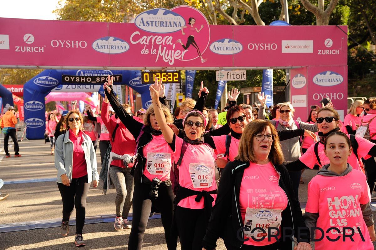 Llegada de la Carrera de la Mujer de Barcelona (ARCO DERECHO 78)