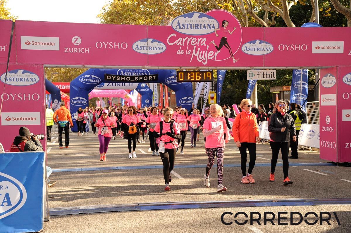 Llegada de la Carrera de la Mujer de Barcelona (ARCO DERECHO 77)