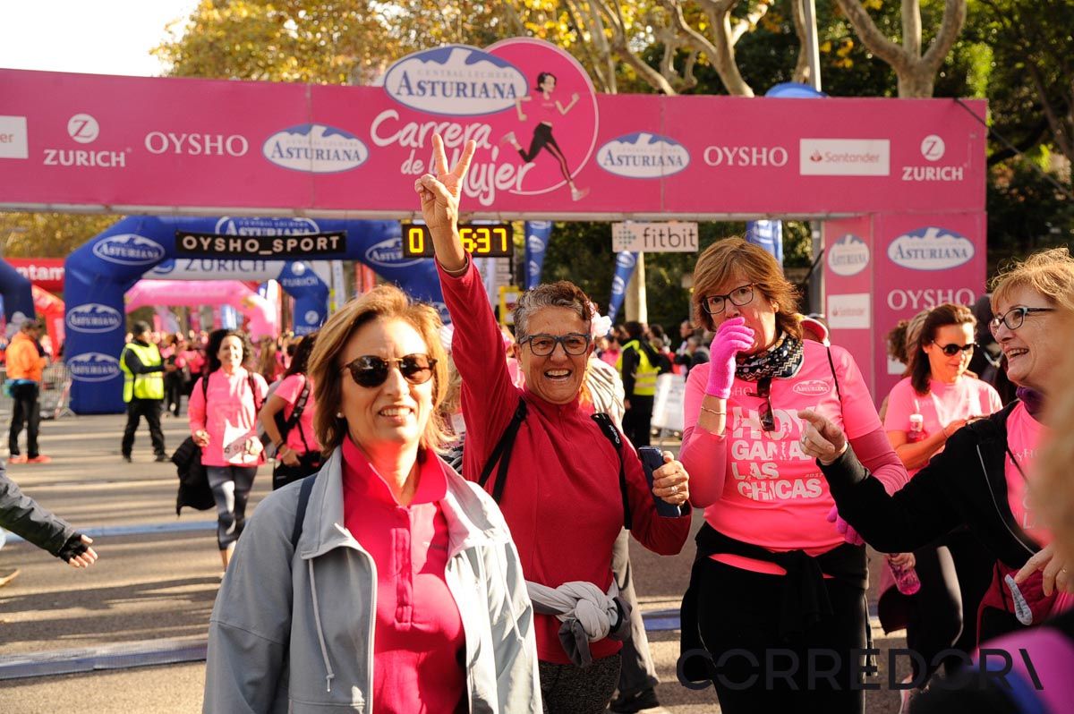 Llegada de la Carrera de la Mujer de Barcelona (ARCO DERECHO 78)