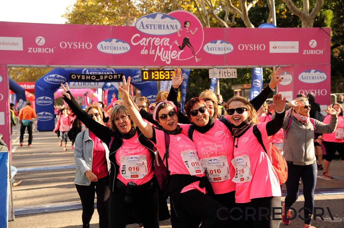 Llegada de la Carrera de la Mujer de Barcelona (ARCO DERECHO 78)