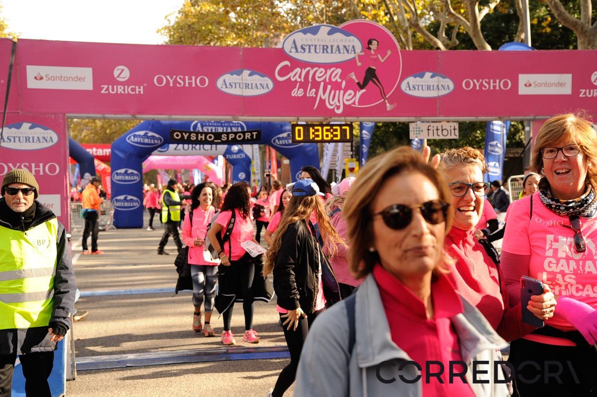 Llegada de la Carrera de la Mujer de Barcelona (ARCO DERECHO 78)