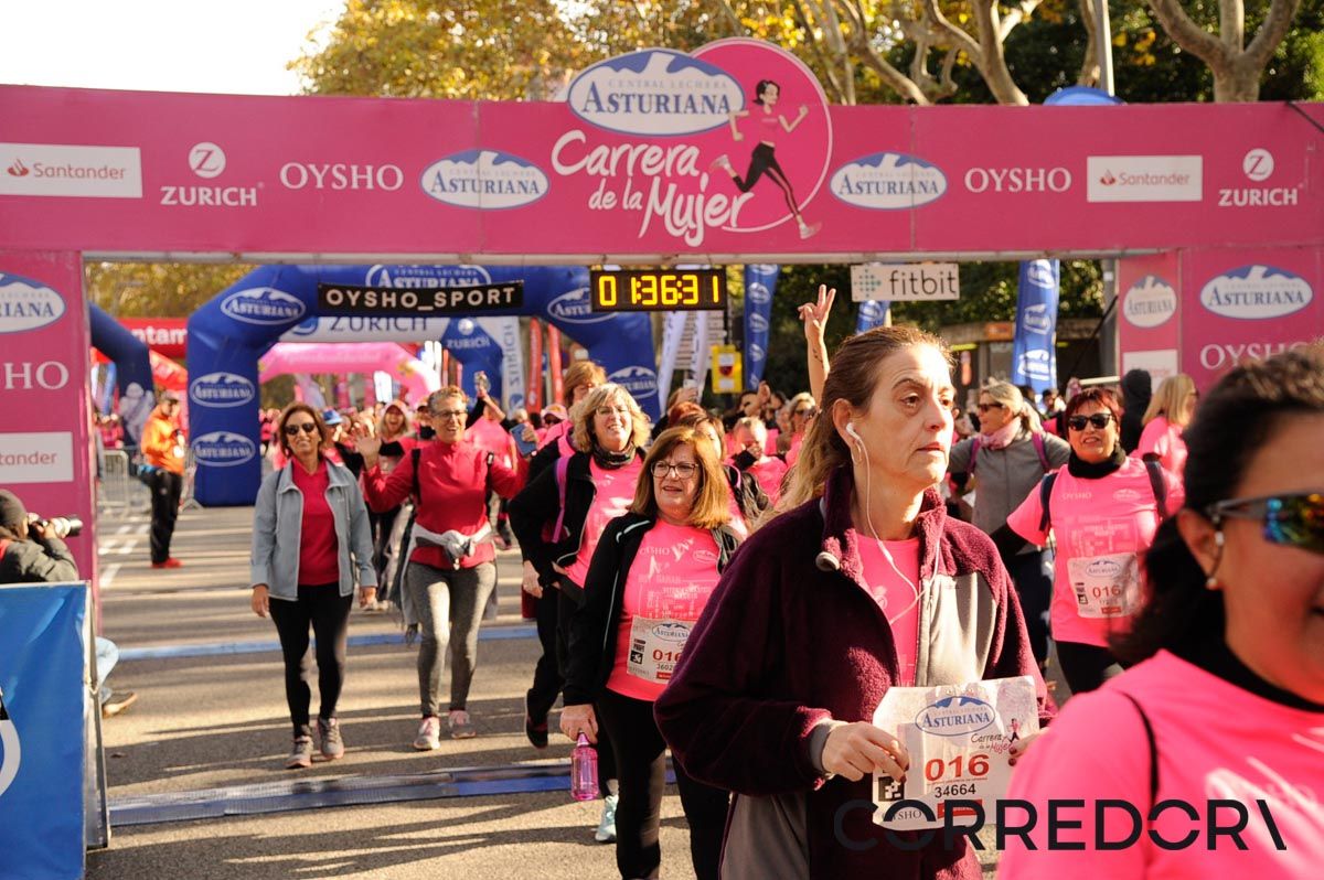 Llegada de la Carrera de la Mujer de Barcelona (ARCO DERECHO 77)