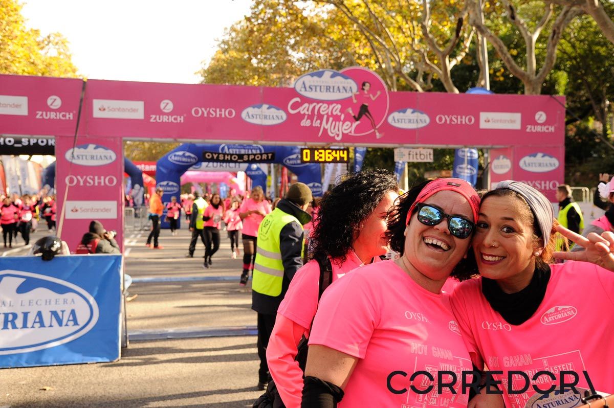 Llegada de la Carrera de la Mujer de Barcelona (ARCO DERECHO 78)