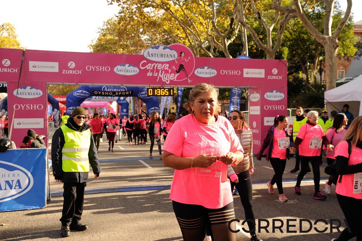 Llegada de la Carrera de la Mujer de Barcelona (ARCO DERECHO 78)