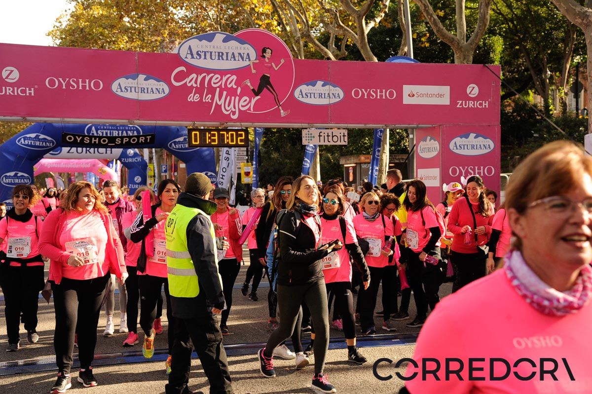 Llegada de la Carrera de la Mujer de Barcelona (ARCO DERECHO 78)