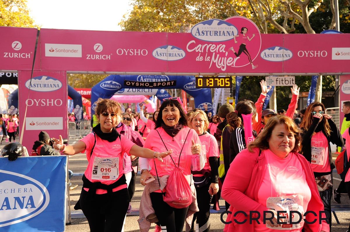 Llegada de la Carrera de la Mujer de Barcelona (ARCO DERECHO 78)