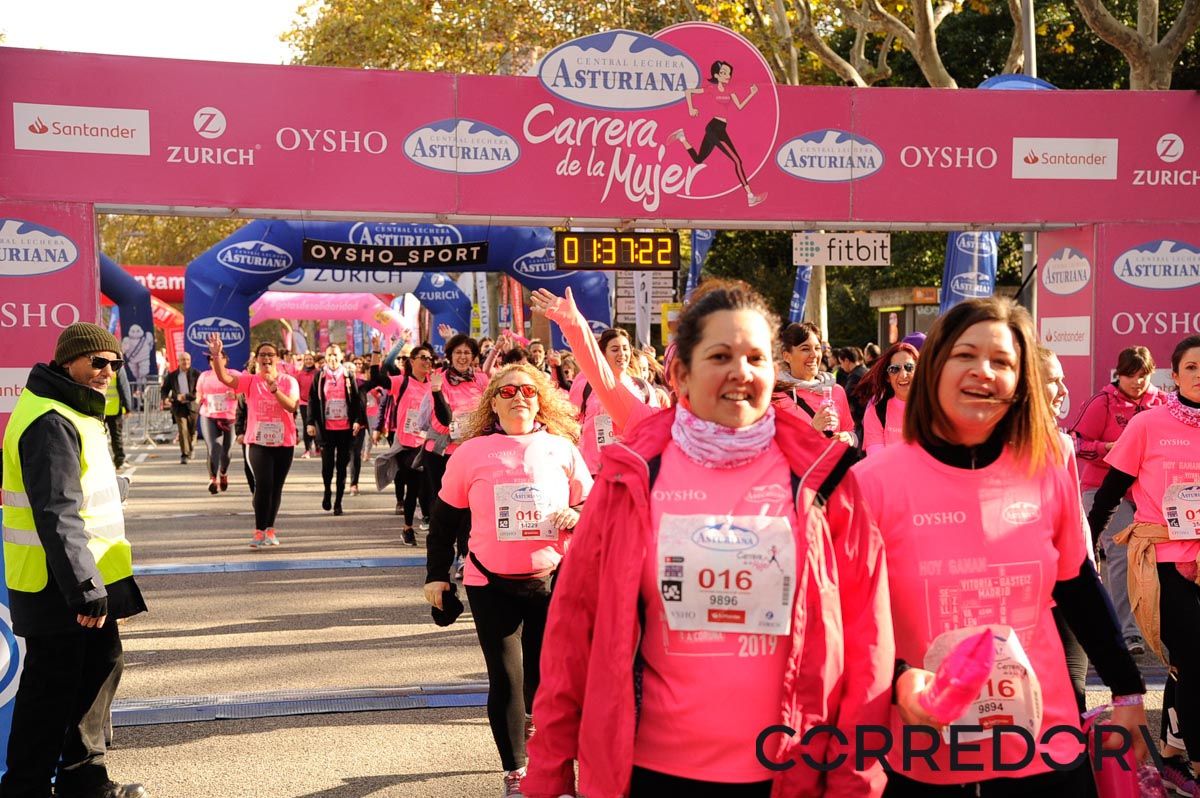 Llegada de la Carrera de la Mujer de Barcelona (ARCO DERECHO 79)