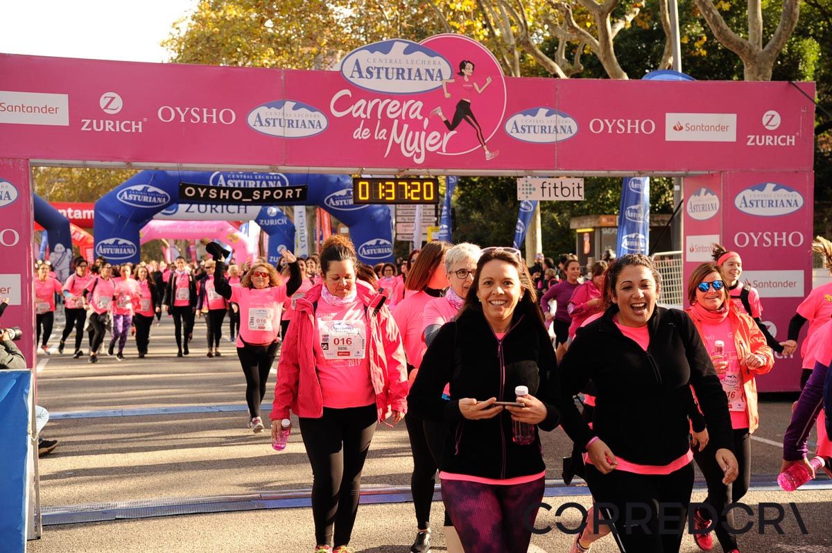 Llegada de la Carrera de la Mujer de Barcelona (ARCO DERECHO 79)