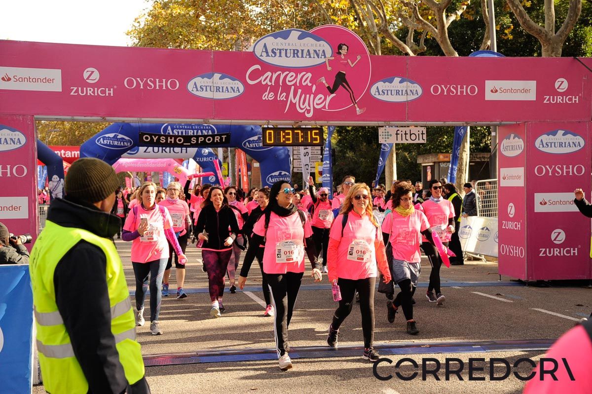 Llegada de la Carrera de la Mujer de Barcelona (ARCO DERECHO 79)