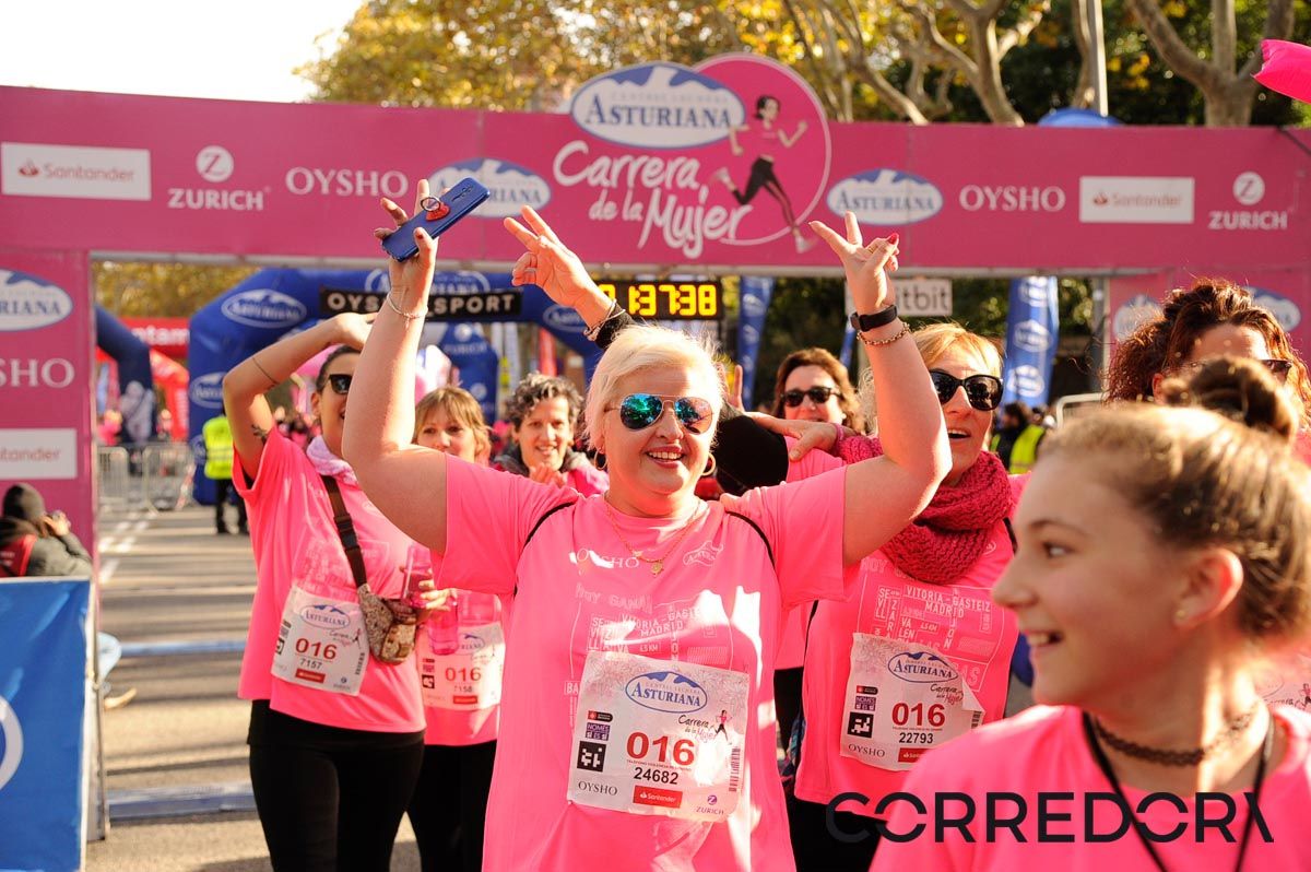 Llegada de la Carrera de la Mujer de Barcelona (ARCO DERECHO 79)