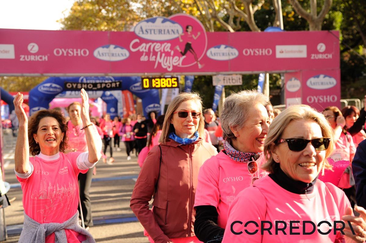 Llegada de la Carrera de la Mujer de Barcelona (ARCO DERECHO 80)