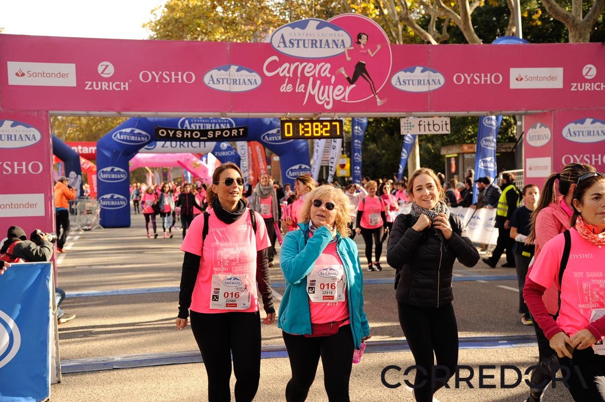 Llegada de la Carrera de la Mujer de Barcelona (ARCO DERECHO 81)