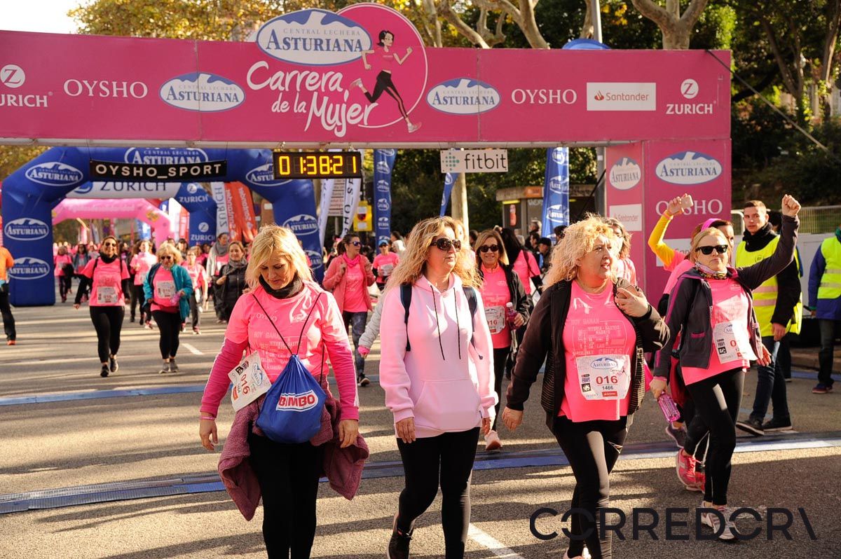 Llegada de la Carrera de la Mujer de Barcelona (ARCO DERECHO 81)