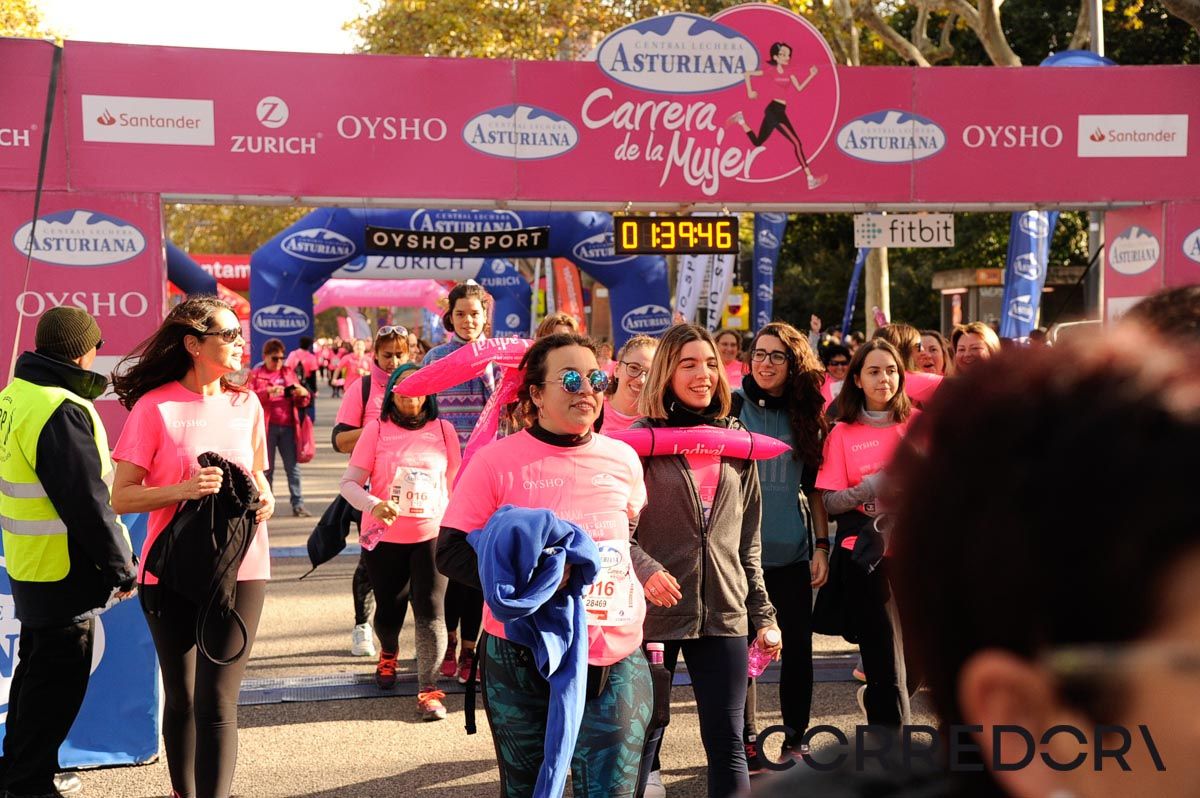 Llegada de la Carrera de la Mujer de Barcelona (ARCO DERECHO 83)