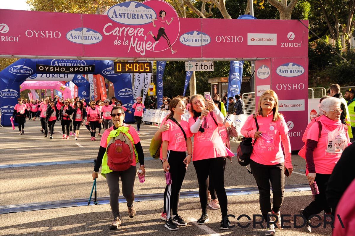 Llegada de la Carrera de la Mujer de Barcelona (ARCO DERECHO 84)