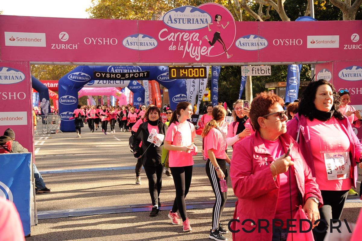 Llegada de la Carrera de la Mujer de Barcelona (ARCO DERECHO 84)