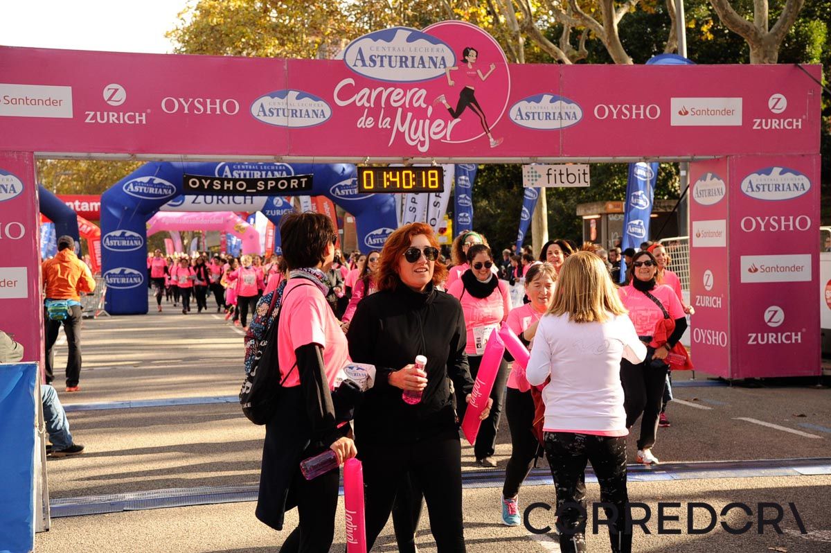 Llegada de la Carrera de la Mujer de Barcelona (ARCO DERECHO 84)