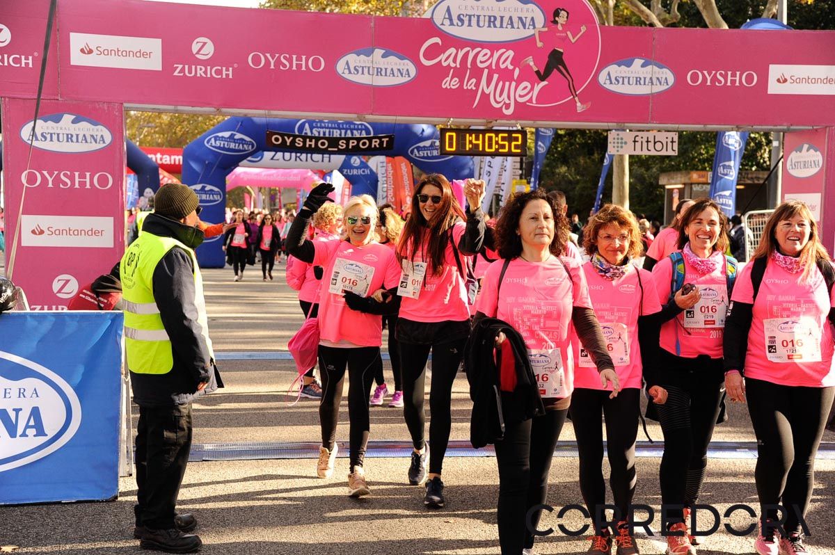 Llegada de la Carrera de la Mujer de Barcelona (ARCO DERECHO 85)