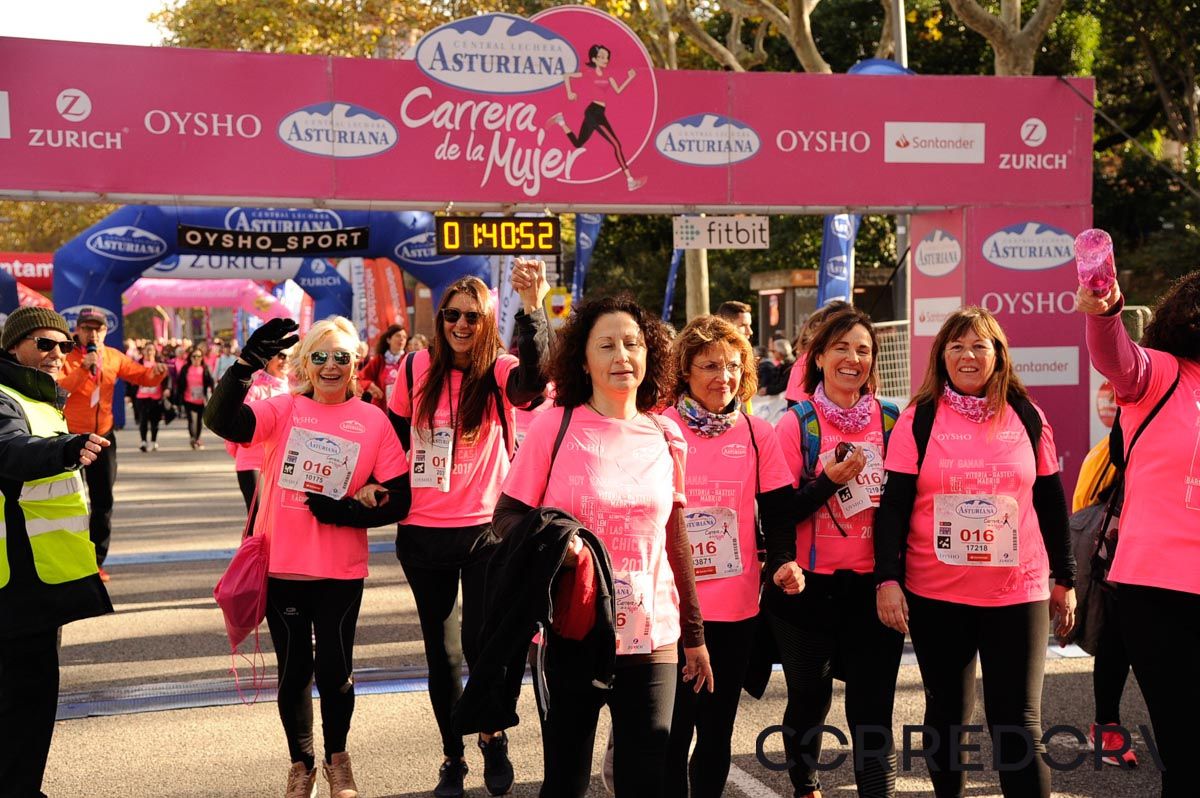 Llegada de la Carrera de la Mujer de Barcelona (ARCO DERECHO 85)