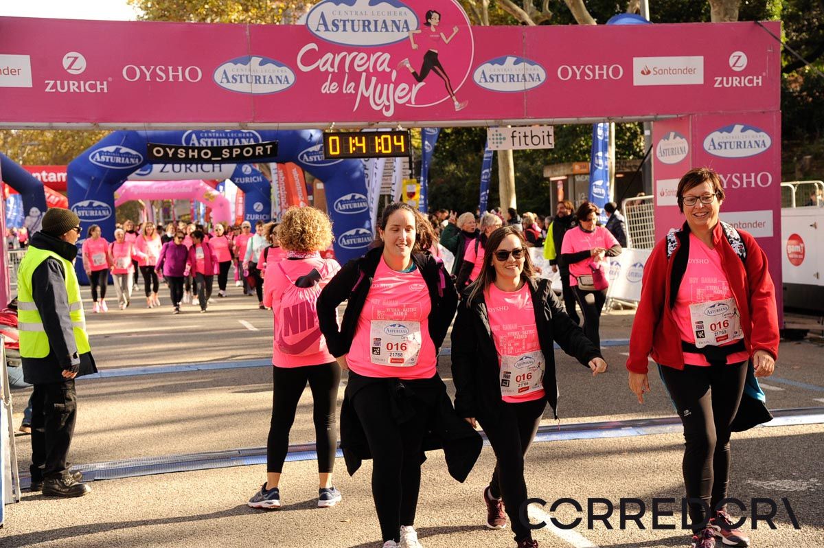 Llegada de la Carrera de la Mujer de Barcelona (ARCO DERECHO 85)