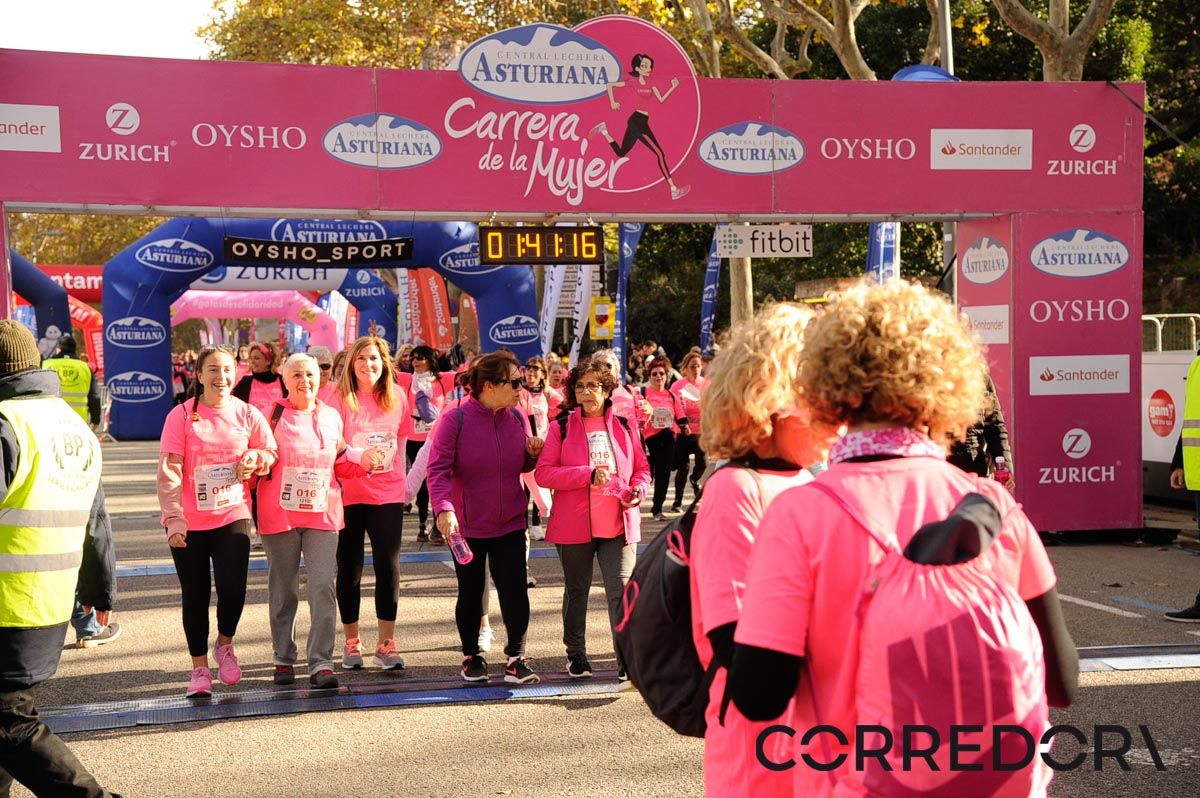 Llegada de la Carrera de la Mujer de Barcelona (ARCO DERECHO 86)