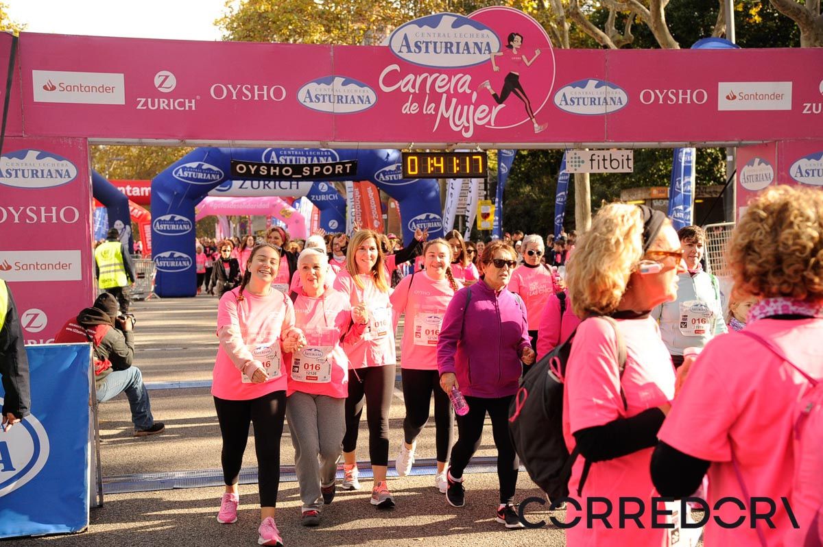 Llegada de la Carrera de la Mujer de Barcelona (ARCO DERECHO 86)