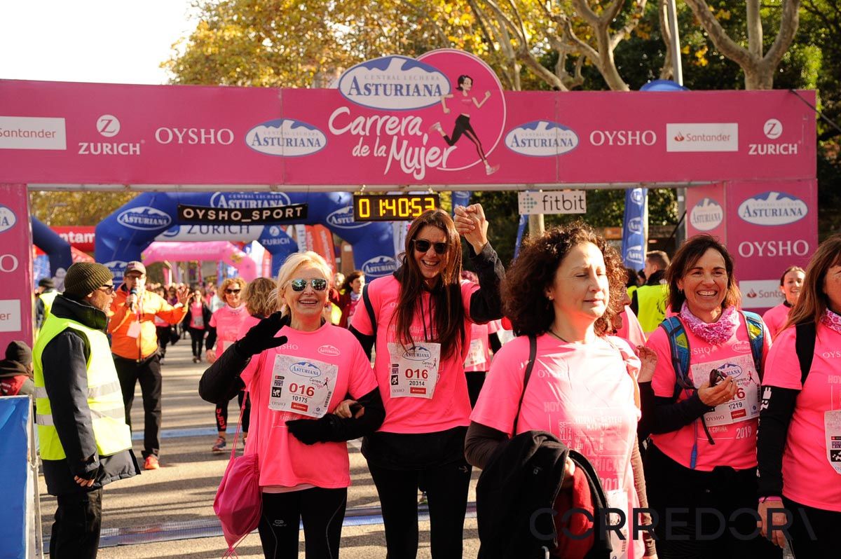 Llegada de la Carrera de la Mujer de Barcelona (ARCO DERECHO 85)