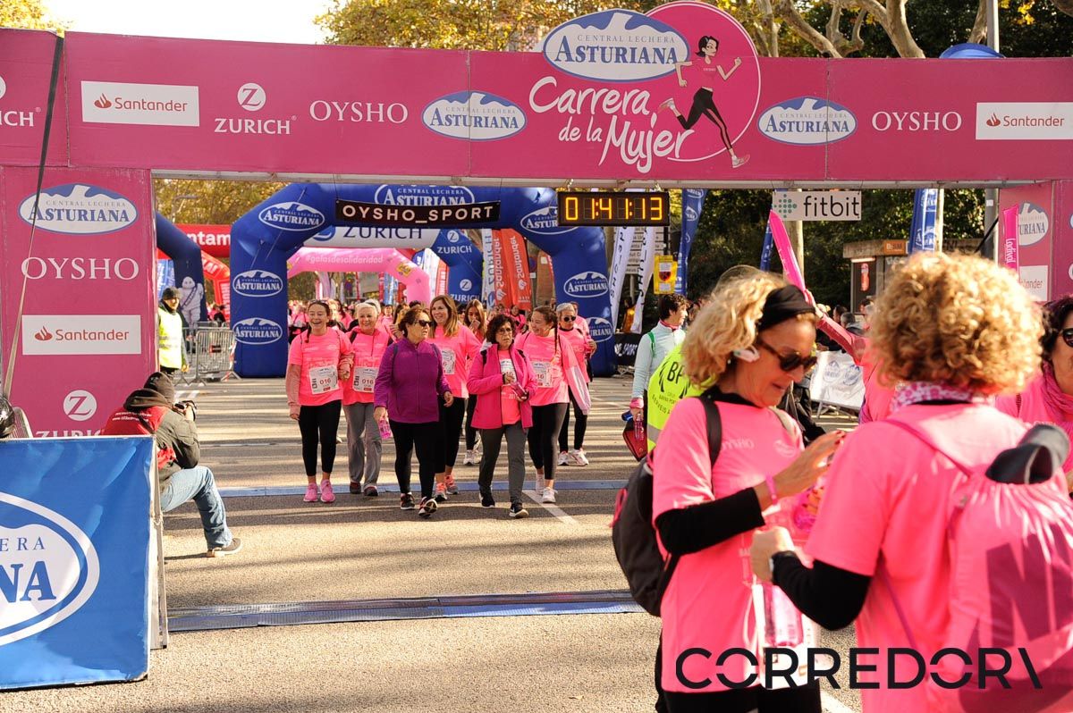 Llegada de la Carrera de la Mujer de Barcelona (ARCO DERECHO 85)