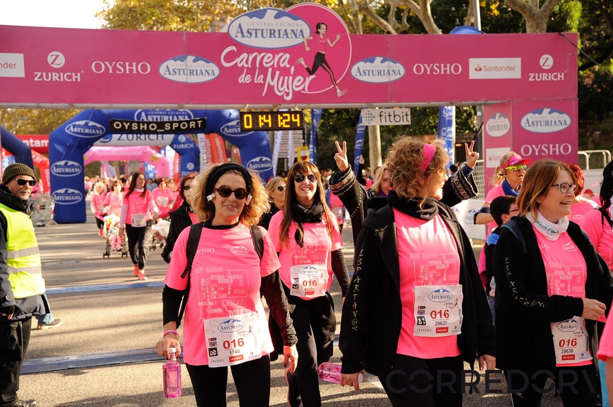 Llegada de la Carrera de la Mujer de Barcelona (ARCO DERECHO 86)