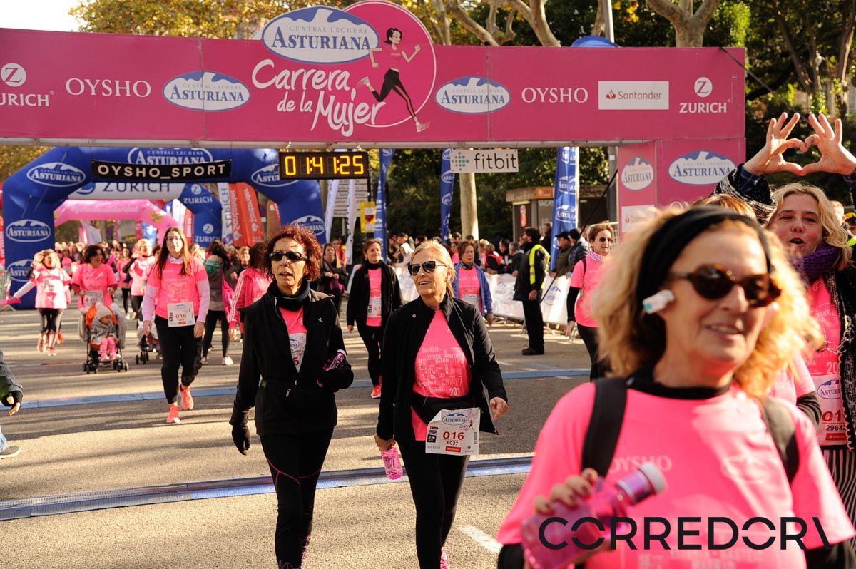 Llegada de la Carrera de la Mujer de Barcelona (ARCO DERECHO 86)