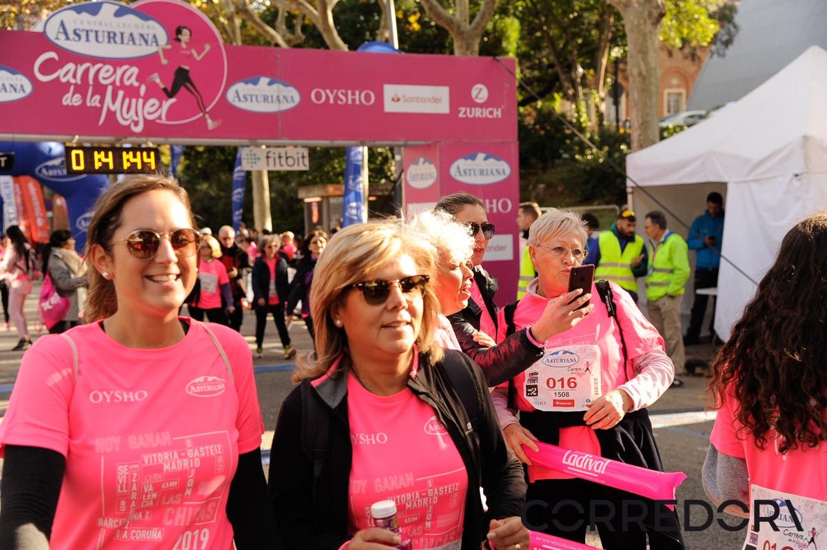 Llegada de la Carrera de la Mujer de Barcelona (ARCO DERECHO 86)