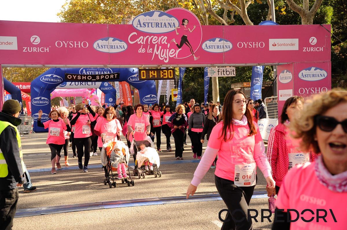 Llegada de la Carrera de la Mujer de Barcelona (ARCO DERECHO 86)