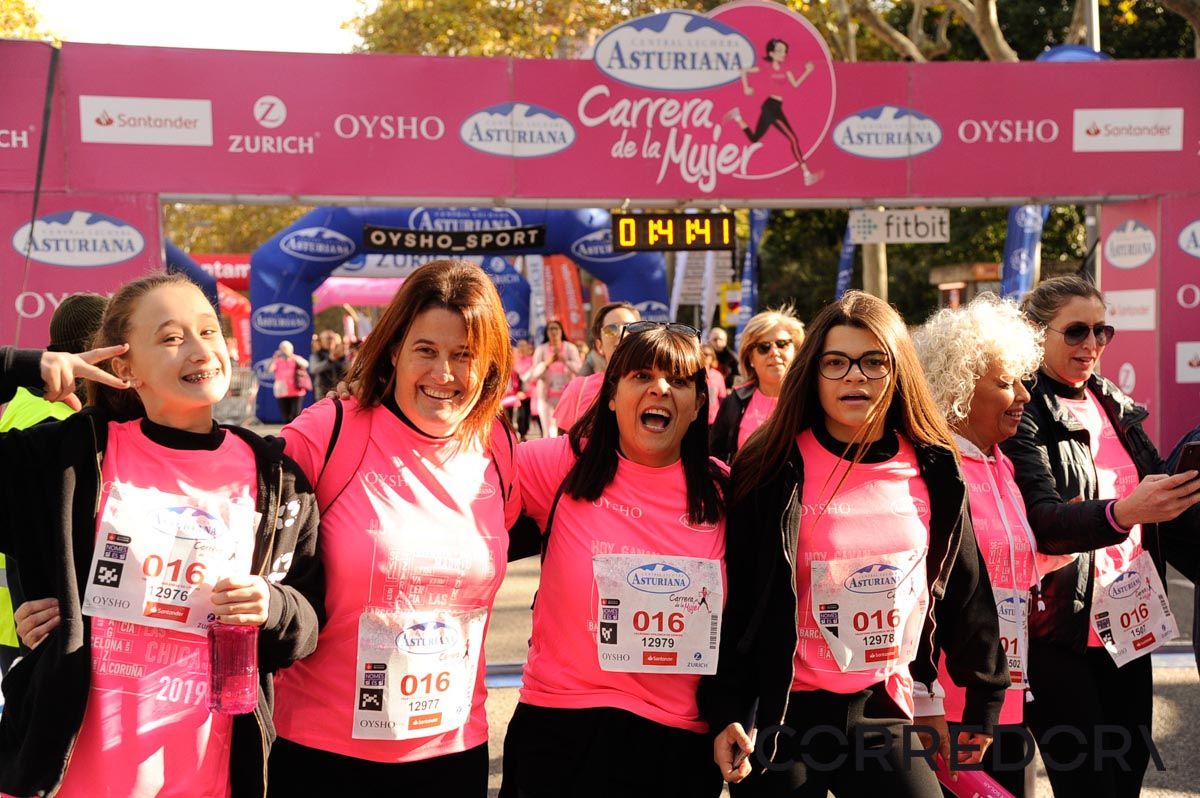 Llegada de la Carrera de la Mujer de Barcelona (ARCO DERECHO 86)