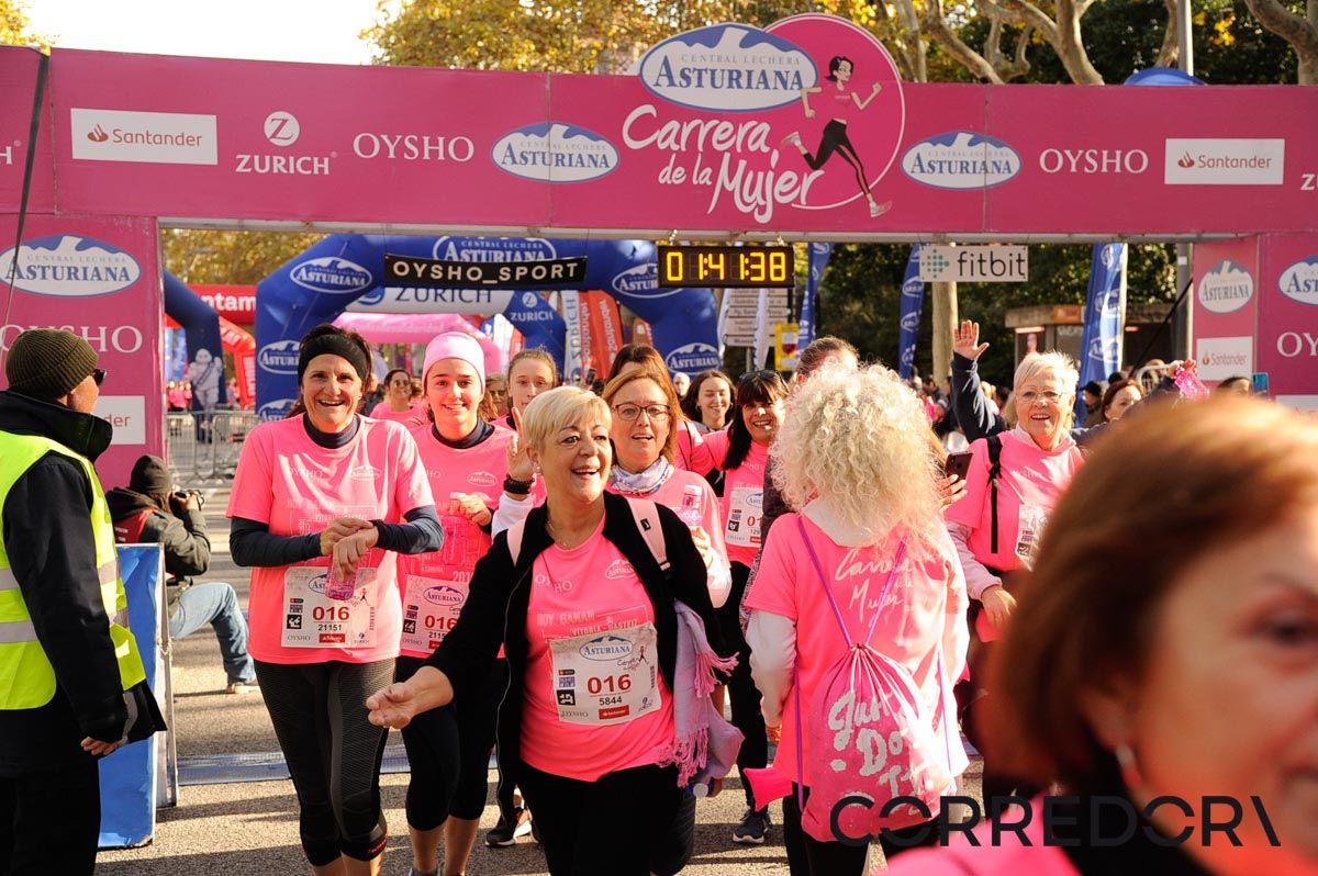 Llegada de la Carrera de la Mujer de Barcelona (ARCO DERECHO 86)
