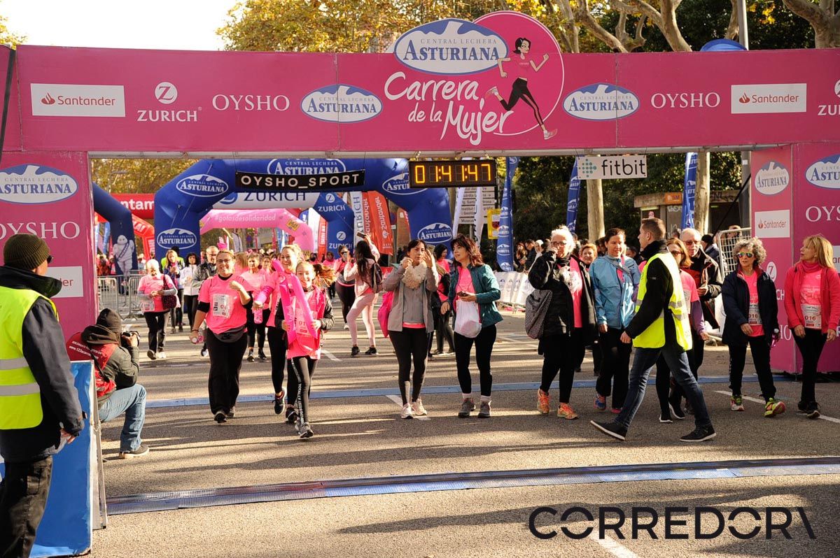Llegada de la Carrera de la Mujer de Barcelona (ARCO DERECHO 86)