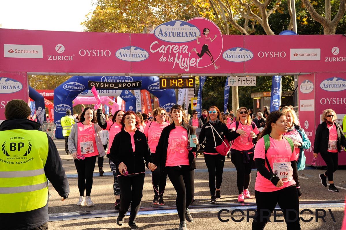Llegada de la Carrera de la Mujer de Barcelona (ARCO DERECHO 87)