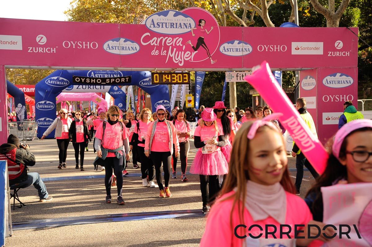 Llegada de la Carrera de la Mujer de Barcelona (ARCO DERECHO 89)