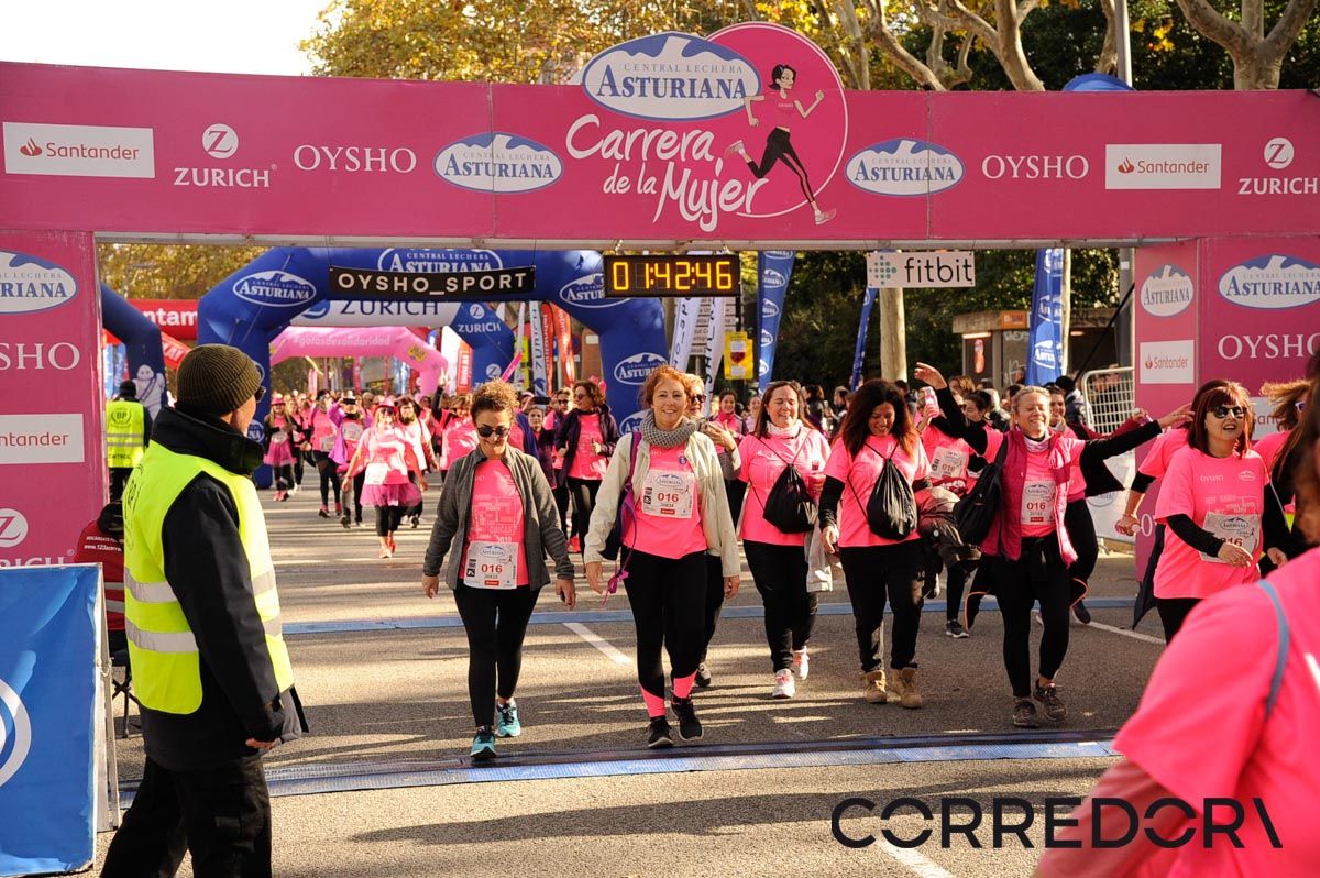 Llegada de la Carrera de la Mujer de Barcelona (ARCO DERECHO 88)